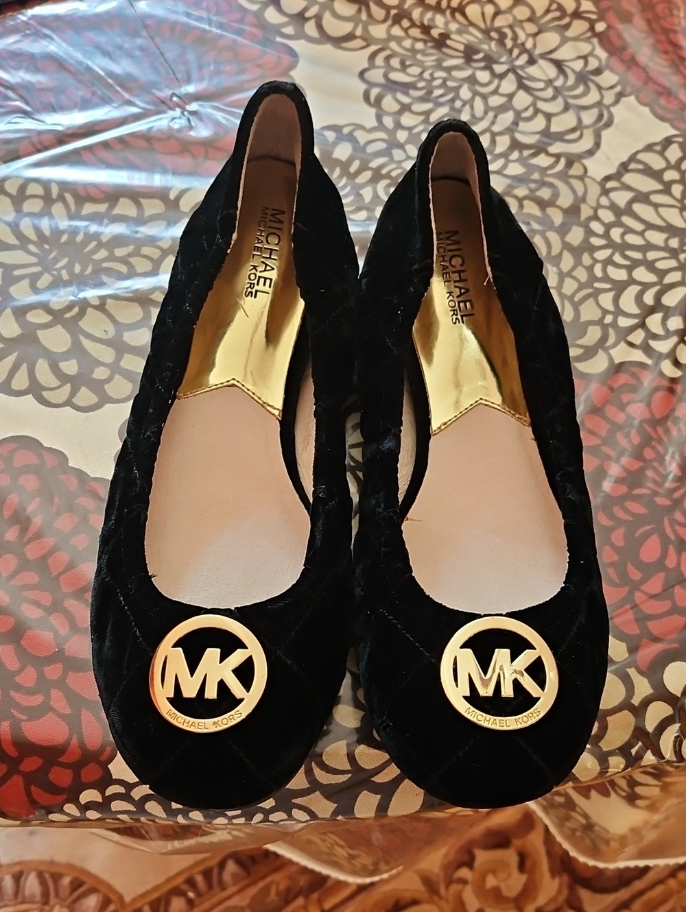 MICHAEL KORS Black Velvet Quilted Ballet Flats with Gold MK Medallion